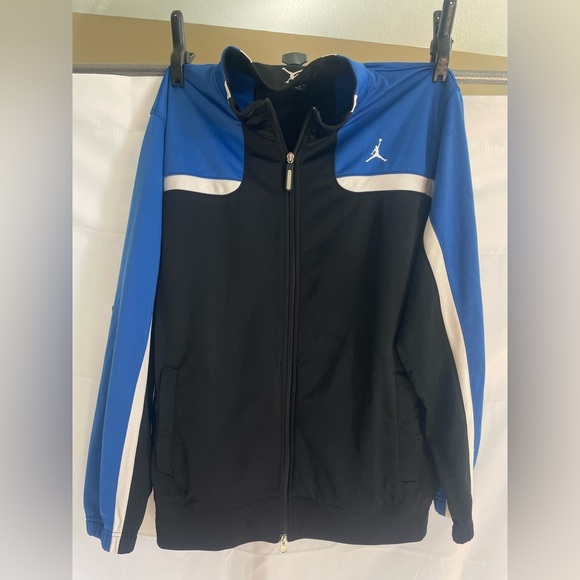 Jordan Other - Jordan men’s large zip up Black and Blue Track Jacket /shirt